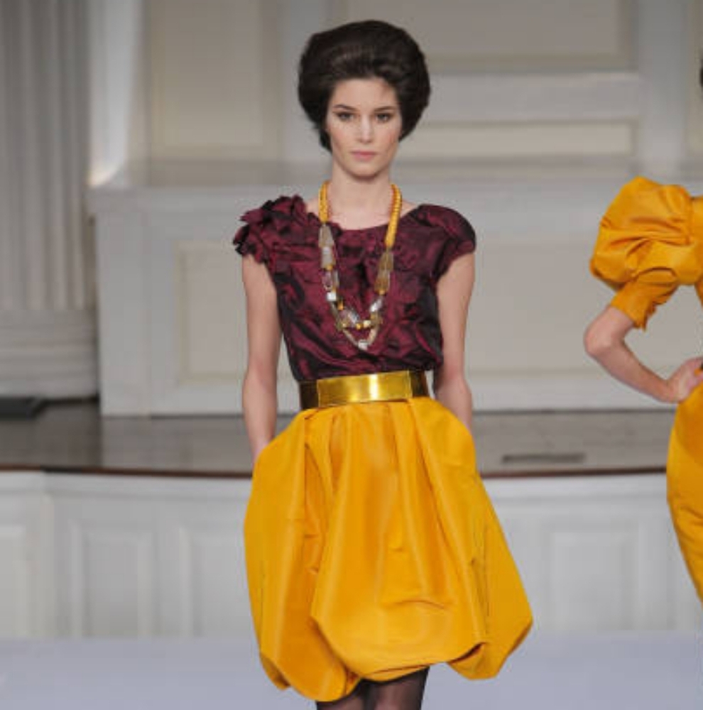 $3,900 OSCAR DE LA RENTA AVANT GARDE SILK BUBBLE SKIRT TOP US S